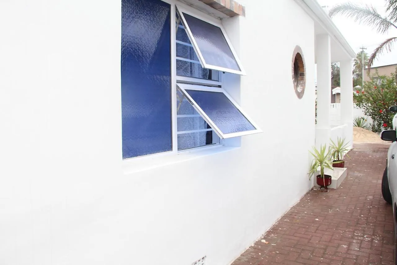 The White House Lodge Cape Town 0*,