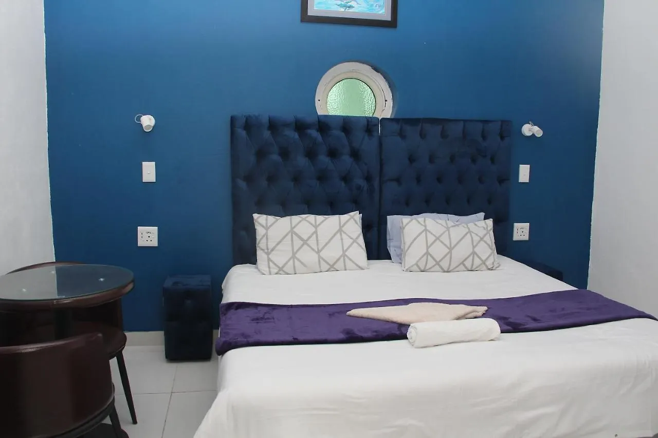 Guest house The White House Lodge Cape Town South Africa